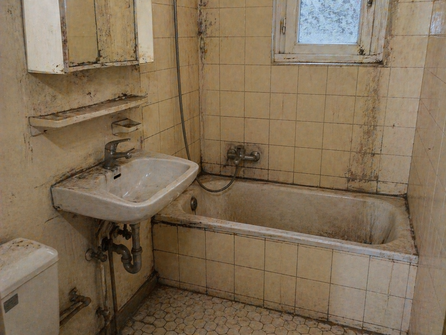 Sanitärinstallation vorher